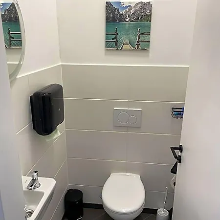 3-zimmer-wohnung / 10min Vom Ice 3*
